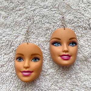BARBIE FACE/HEAD EARRINGS💚